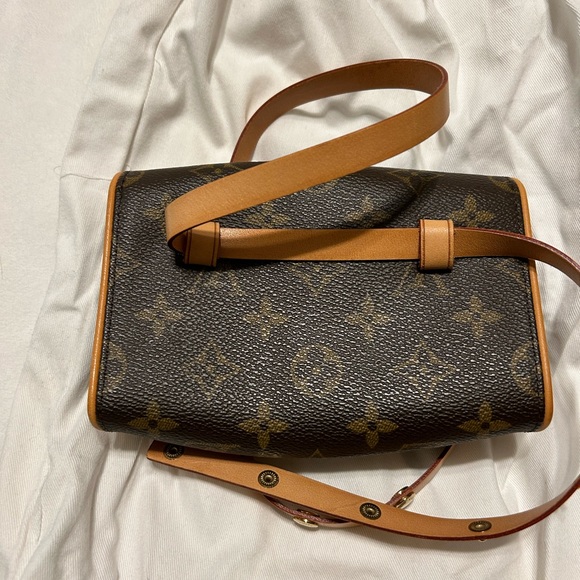 Louis Vuitton Florentine waist bag monogram canvas. 💯 authentic - Picture 2 of 9